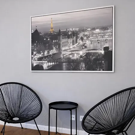 דירה Stilvolles Fuer Bis Zu 6 Gaeste - Balkon & Parkplatz סטארנברג